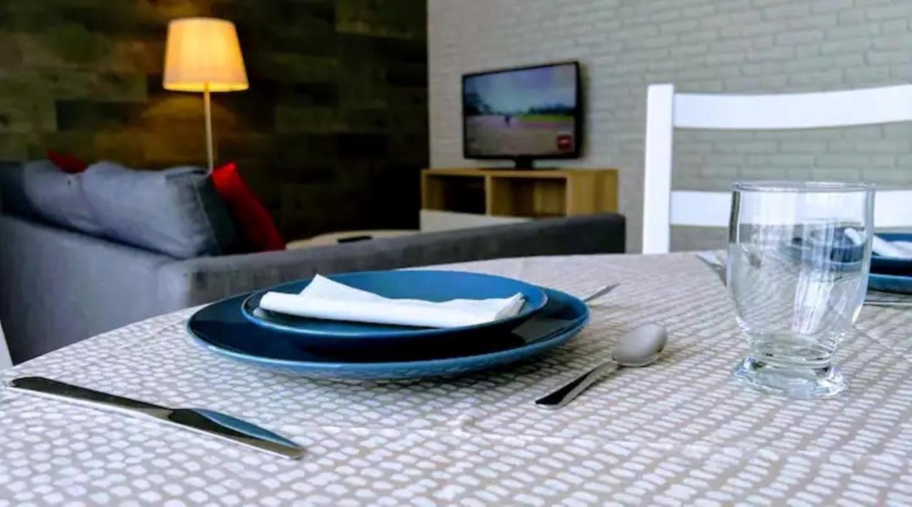 Appartement Chic Proche De Paris, Parking Inclus Saint-Maur-des-Fossés Eksteriør bilde